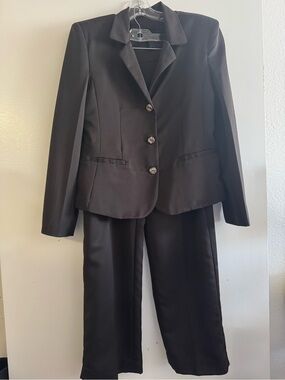Classic Black Women's Pant Suit - Custom Made - Pre-loved/EUC - See Measurements